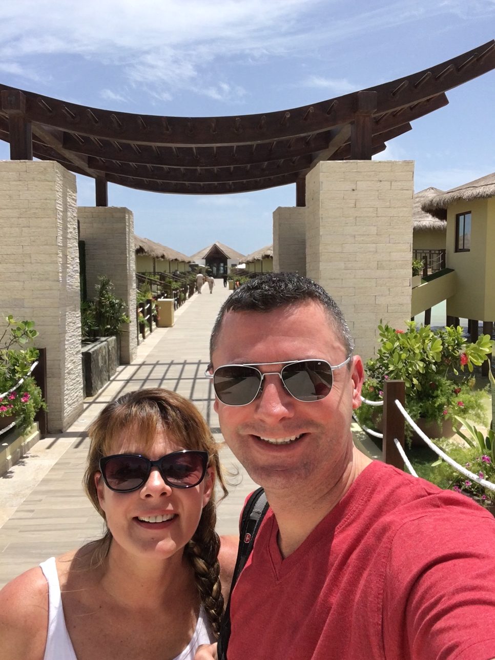 Chris & Brett taking a selfie in Mexico